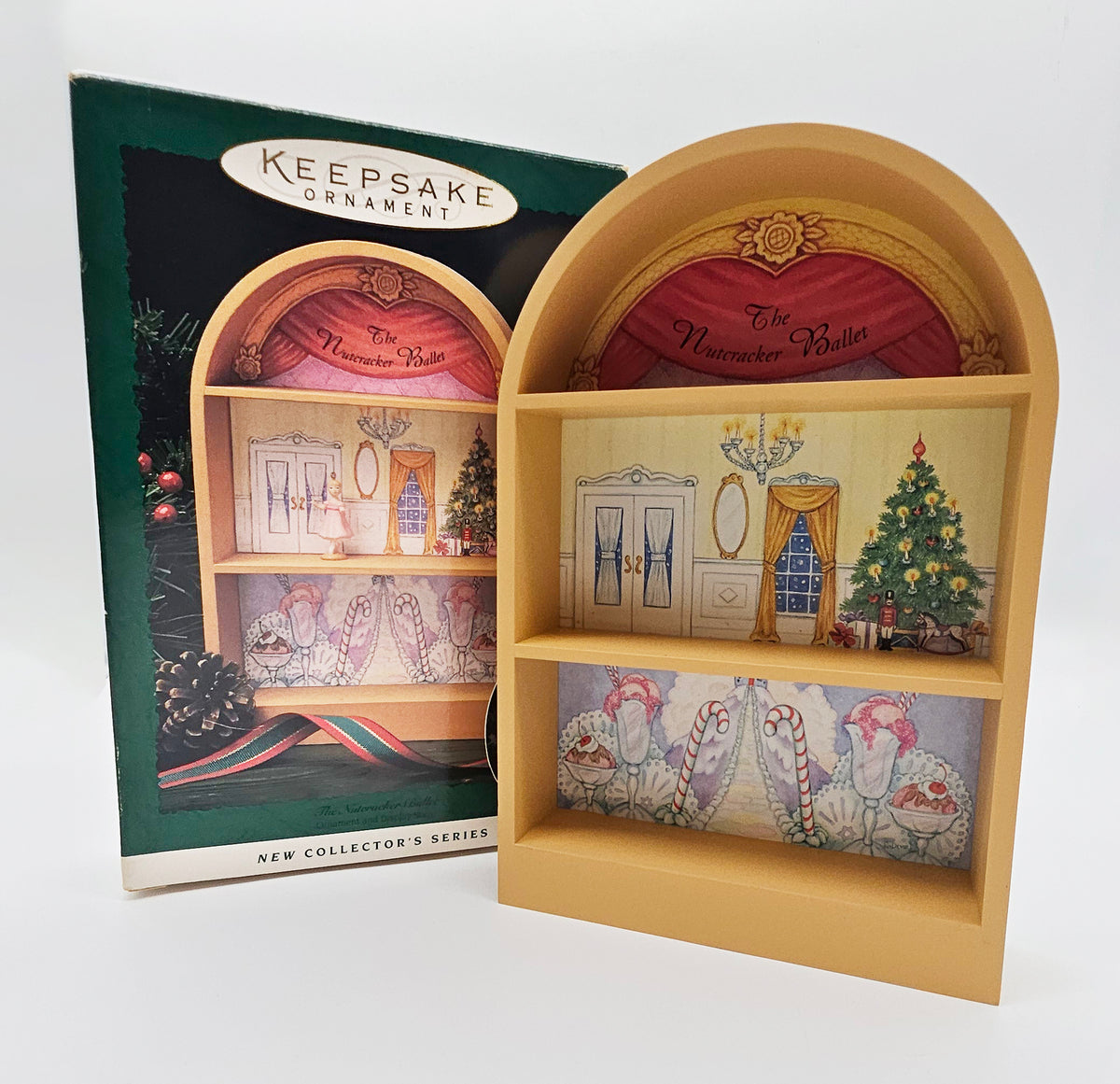 1996 Hallmark Keepsake The Nutcracker Ballet: Stage and Clara – with box and stage