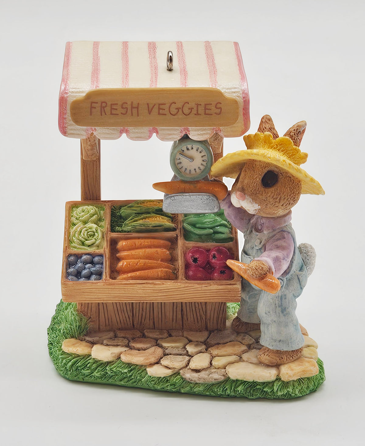 Hallmark Keepsake – “Tender Touches Farmer's Market” — ornament view