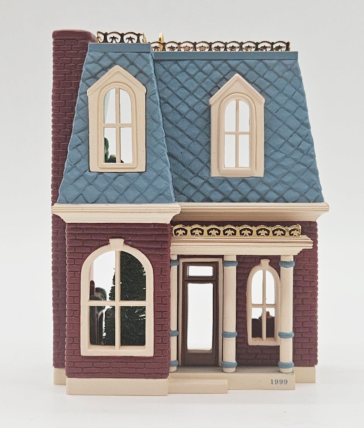 Hallmark Keepsake – “House on Holly Lane” — ornament view
