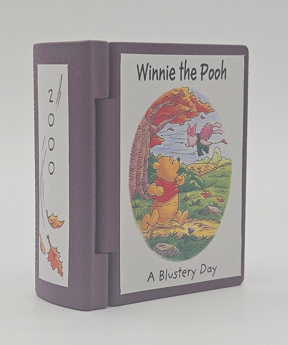 Hallmark Keepsake – “Winnie the Pooh A Blustery Day” — ornament view