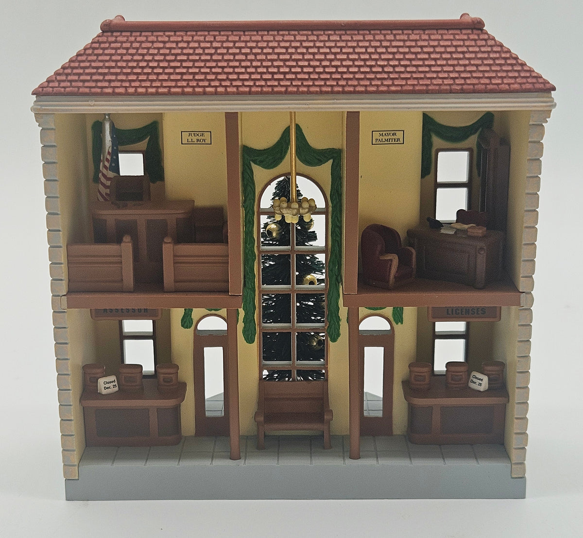 Hallmark Keepsake – “Town Hall and Mayor's Christmas Tree” — ornament view
