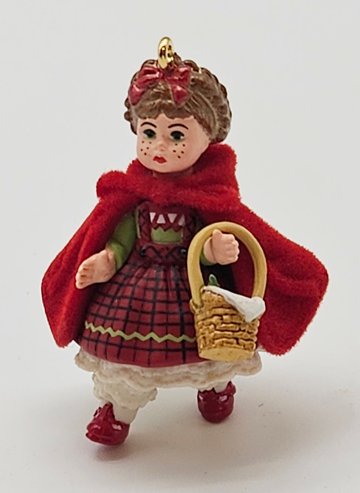 Hallmark Keepsake – “Madame Alexander Classic Red Riding Hood” — ornament view