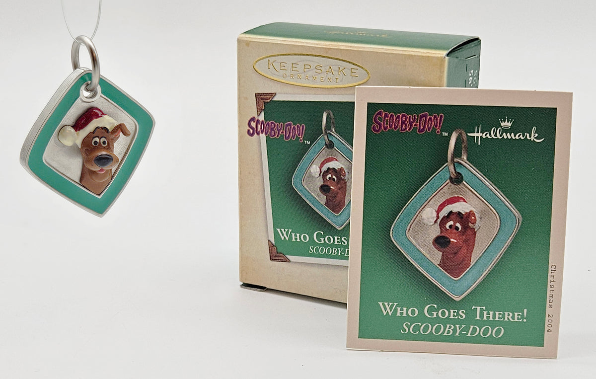2004 Hallmark Keepsake Who Goes There! – with box and memory card