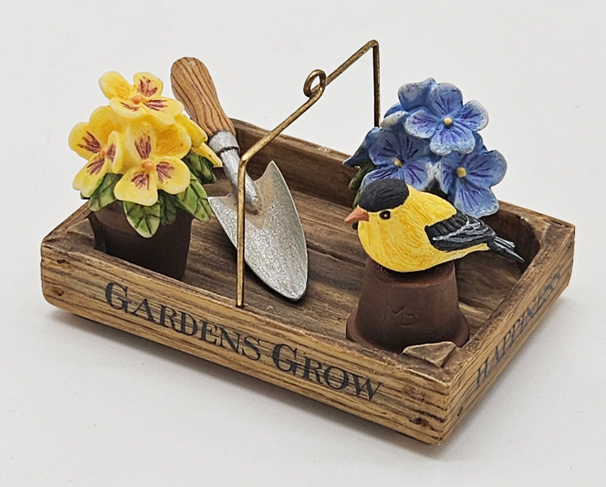 Hallmark Keepsake – “Gardens Grow Happiness” — ornament view