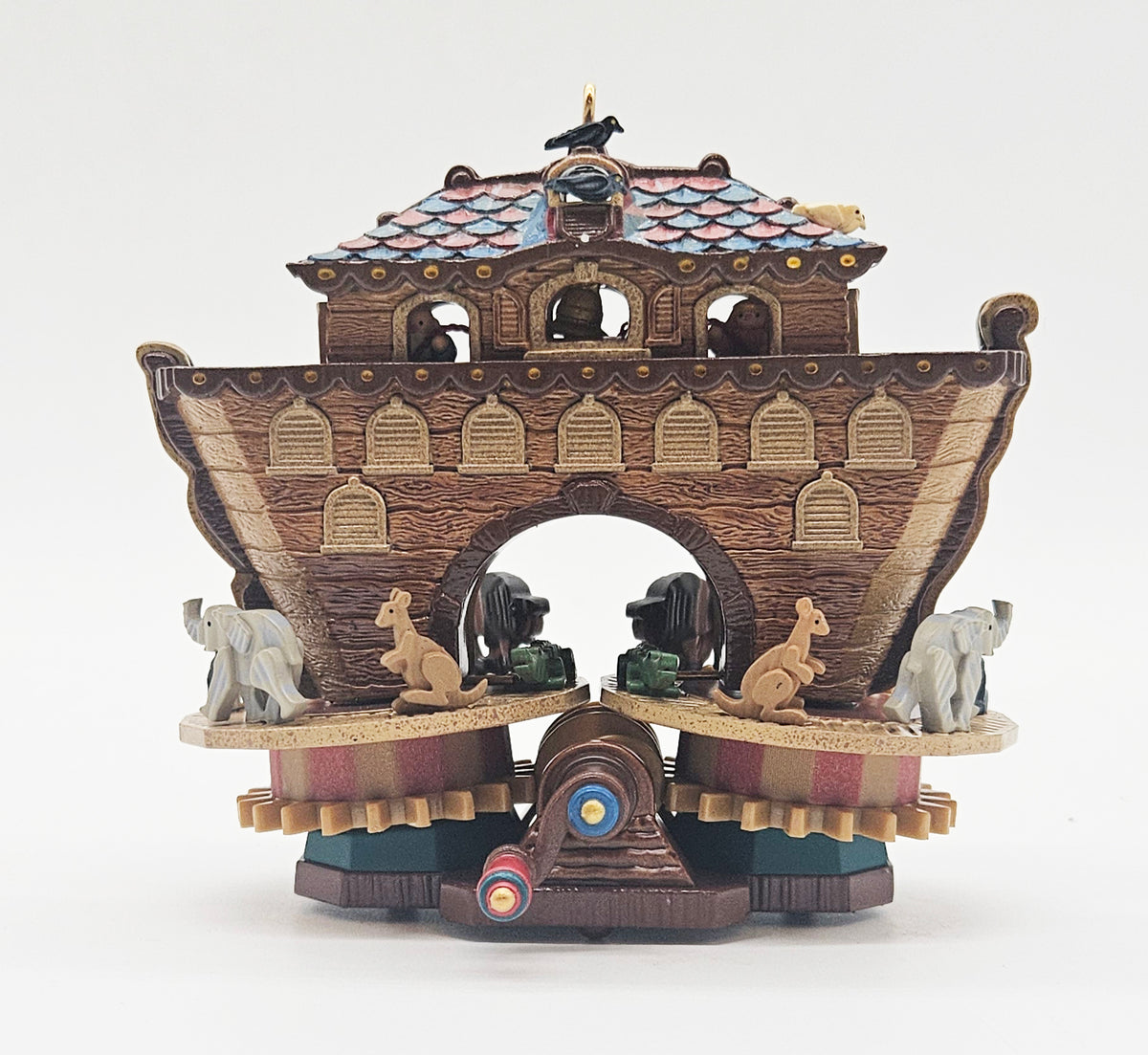 Hallmark Keepsake – “Noah's Ark” — ornament view