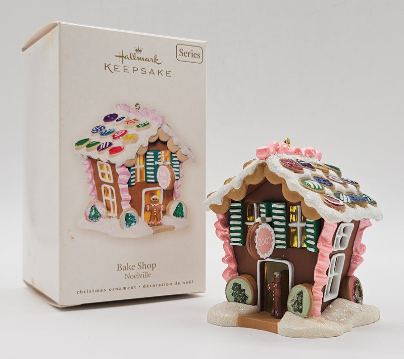 2007 Hallmark Keepsake Bake Shop (QX7009) — with box