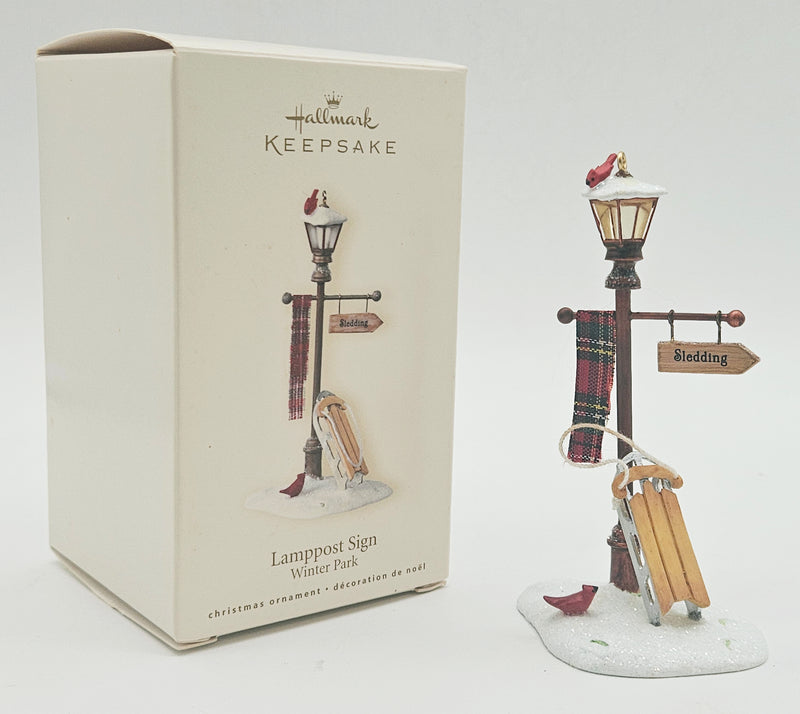 Hallmark Keepsake – “Winter Park Lamppost Sign” — with original box