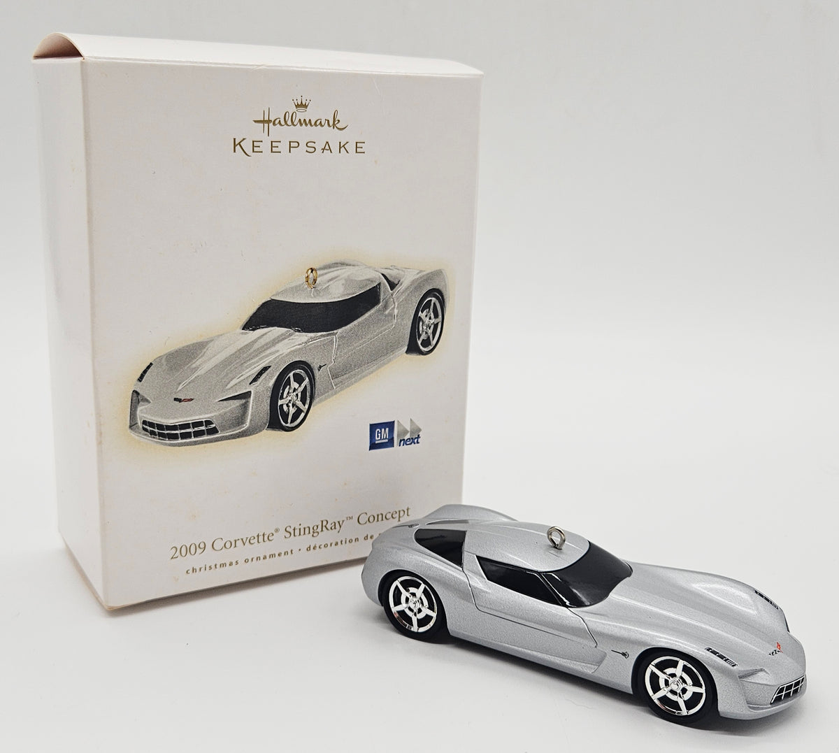 2009 Hallmark Keepsake Stingray Concept (QXI2111) — with box