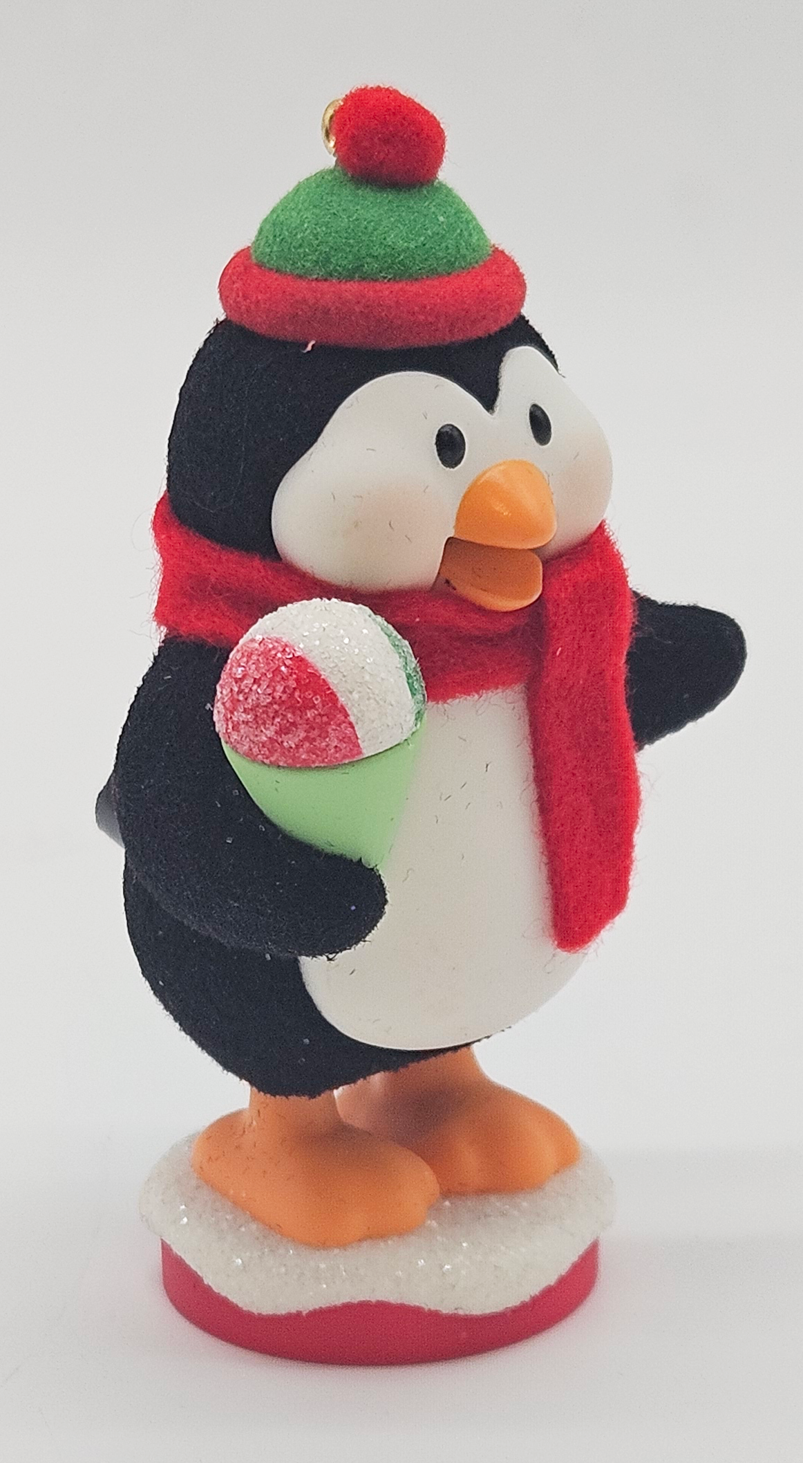 2010 Hallmark Keepsake Snow Happy to Serve – product front