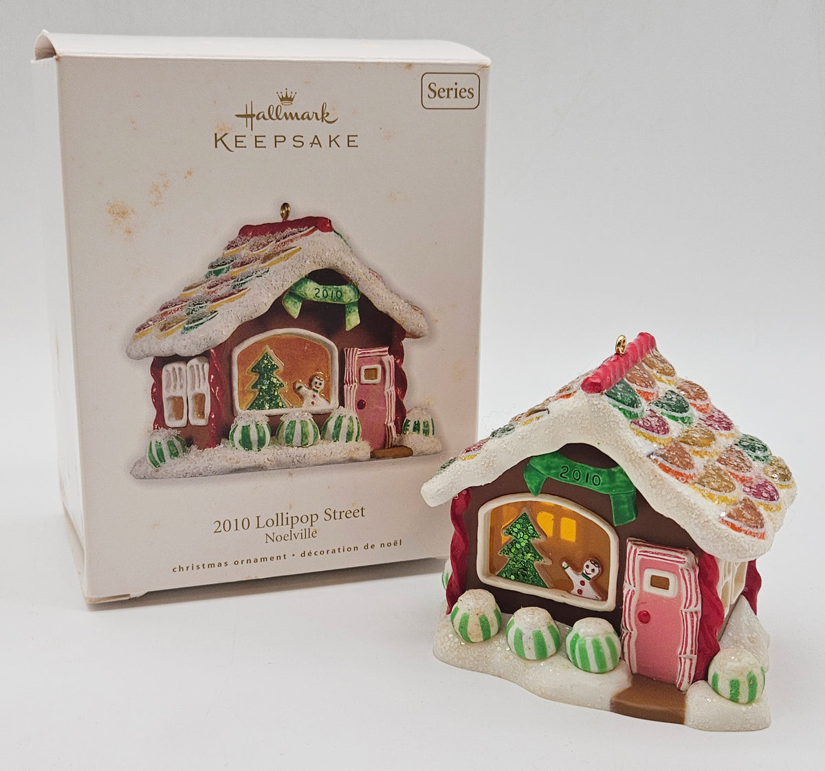 Hallmark Keepsake – “Noelville Lollipop Street” — with original box