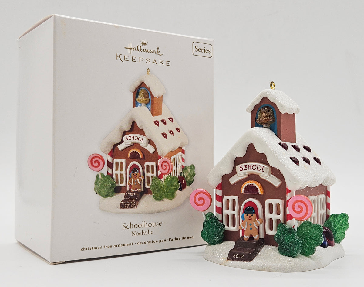 2012 Hallmark Keepsake Schoolhouse (QX8014) — with box