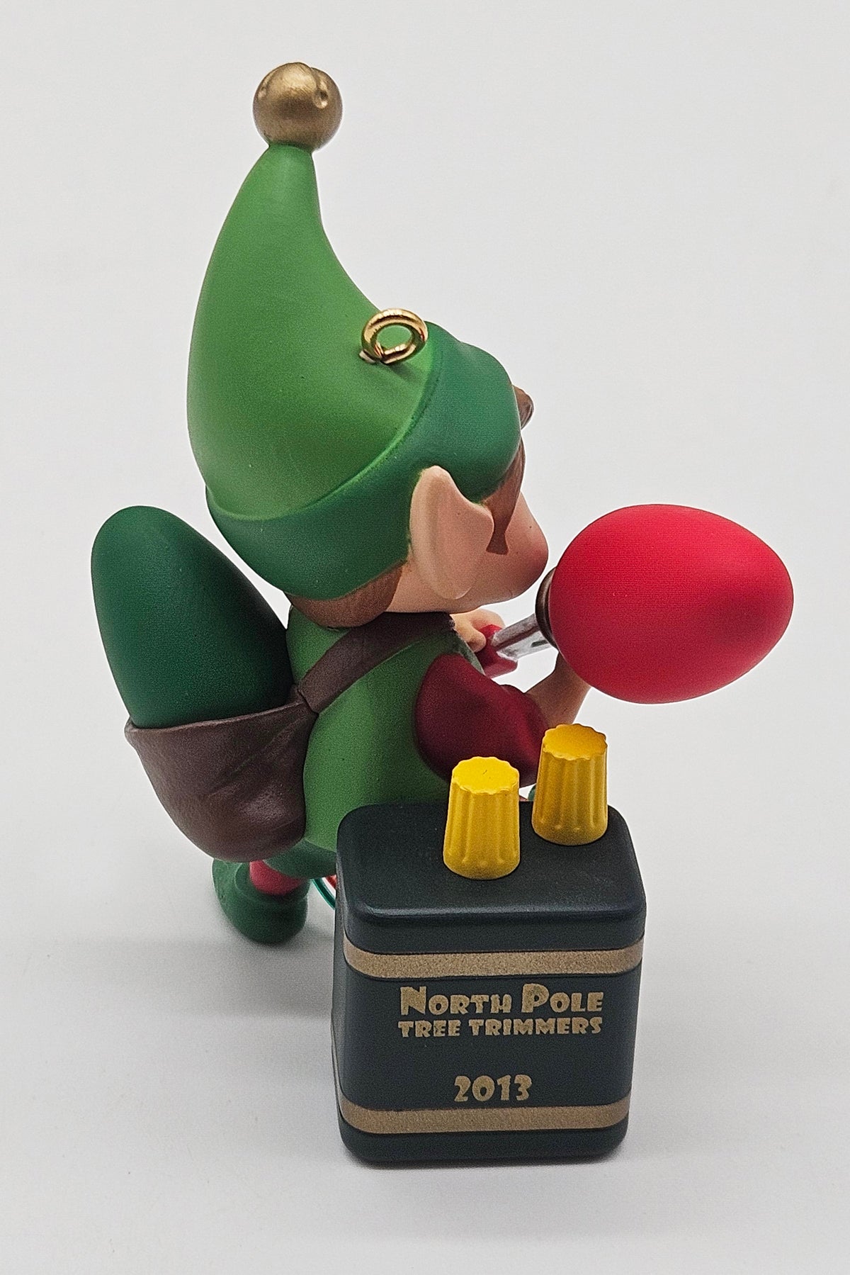 Hallmark Keepsake – “North Pole Tree Trimmers #1” — ornament view
