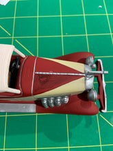Load image into Gallery viewer, Dept 56- Christmas in the City "1935 Duesenberg" accessory - see note
