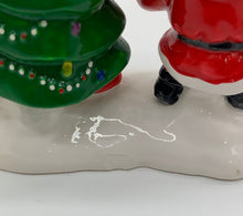Load image into Gallery viewer, Dept 56- Snow Village "We're Going to a Christmas Pageant" accessory - see note
