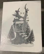 Load image into Gallery viewer, Dept 56- Snow Village "Kids Tree House" accessory
