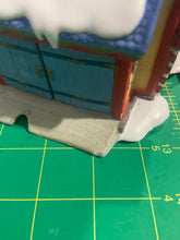 Load image into Gallery viewer, Dept 56- North Pole Village "Santa's Sleigh Launch" gift set - see note- no sleeve
