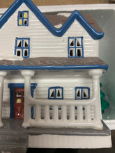 Load image into Gallery viewer, Dept 56- Snow Village &quot;Farm House&quot;
