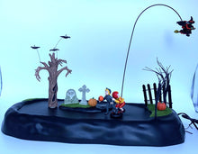 Load image into Gallery viewer, Department 56- Halloween &quot;Scary Walk&quot;
