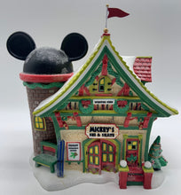 Load image into Gallery viewer, Dept 56- Mickey&#39;s Merry Christmas Village &quot;Mickey&#39;s Ski &amp; Skate&quot;
