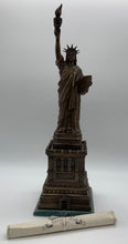 Load image into Gallery viewer, Dept 56- American Pride Collection &quot;Lady Liberty&quot;
