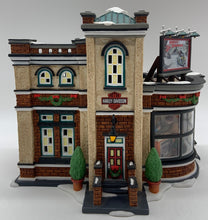 Load image into Gallery viewer, Dept 56- Christmas in the City &quot;Harley-Davidson Detailing, Parts &amp; Service&quot;
