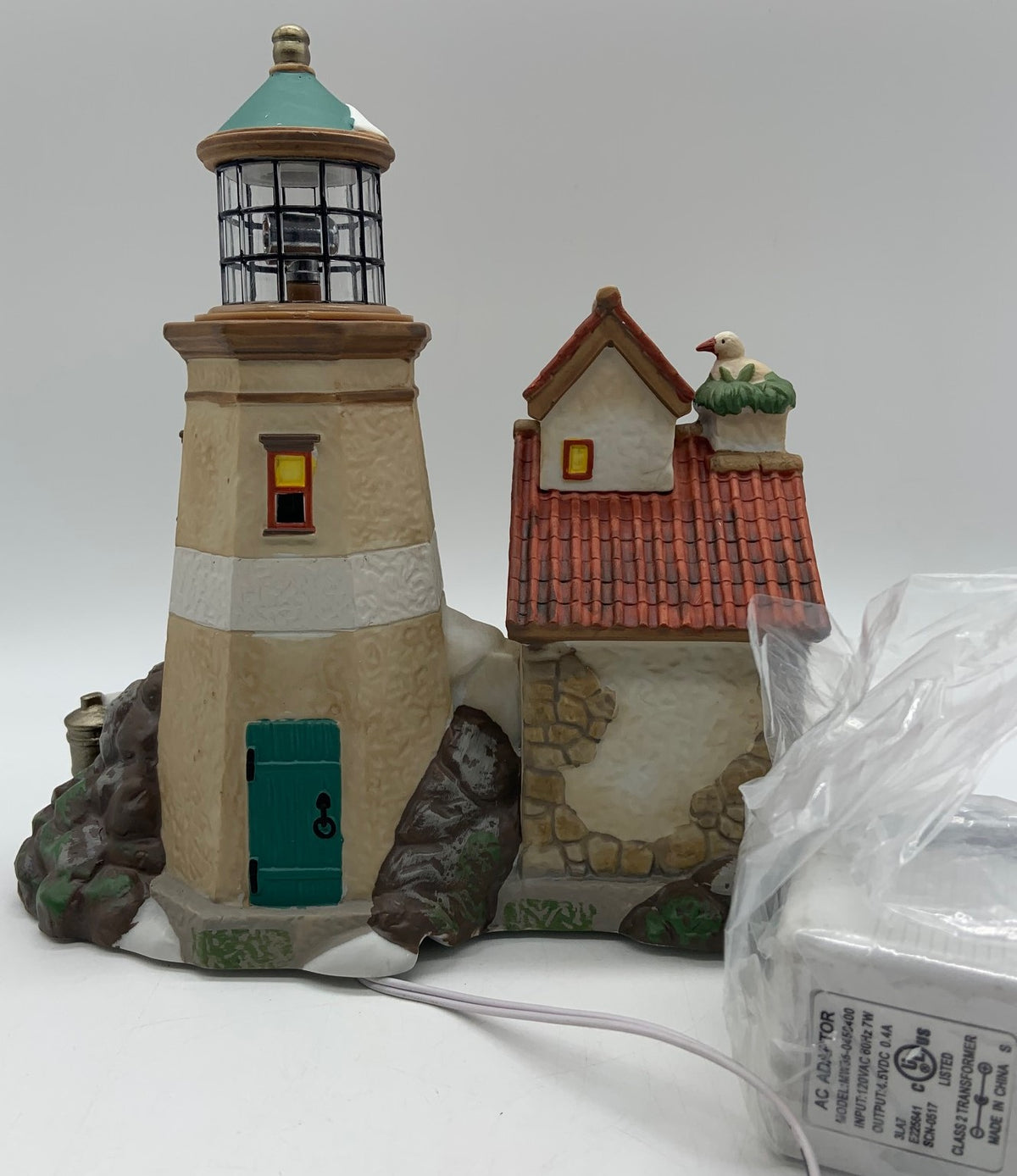 Retired Dept 56- Dickens' Village "Great Yarmouth Light"
