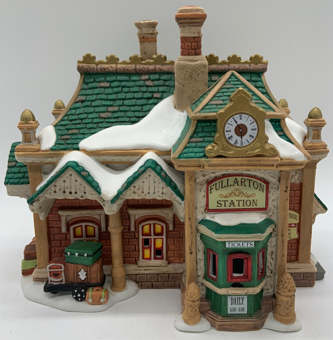 Dept 56- Dickens' Village 