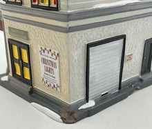 Load image into Gallery viewer, Dept 56- Snow Village National Lampoons Christmas Vacation &quot;The Department Store&quot;
