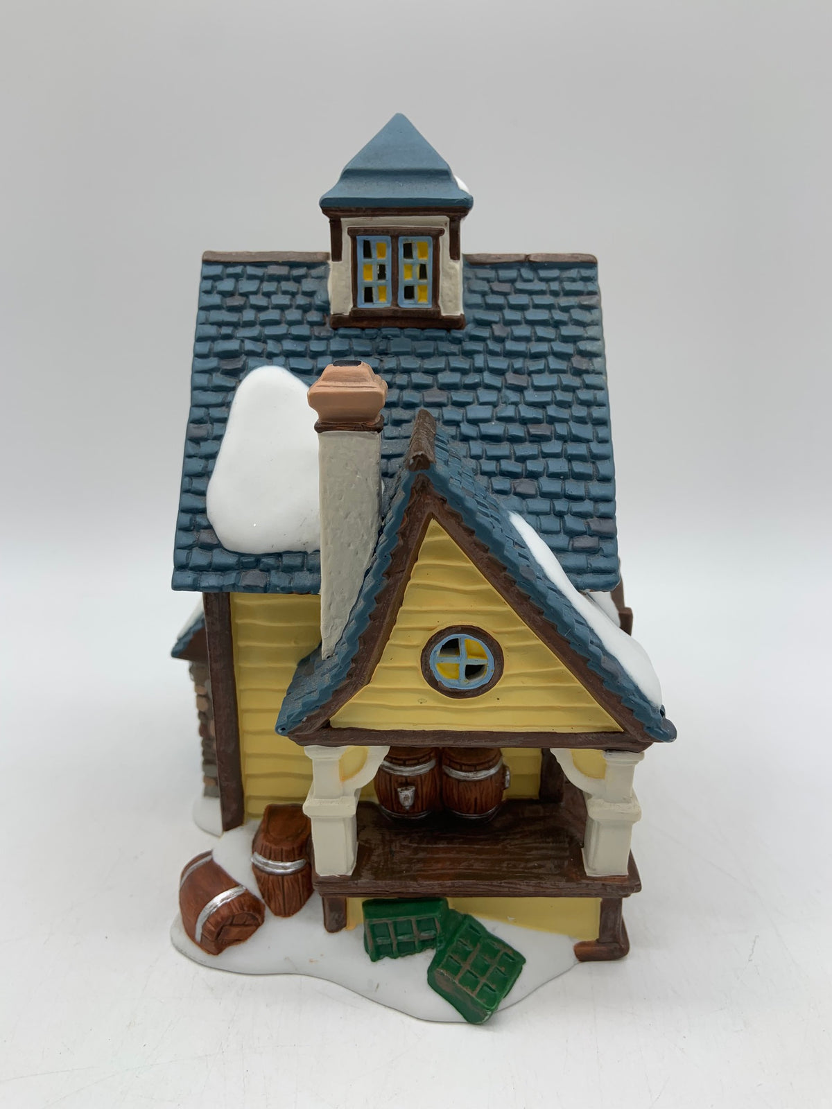 Department 56- New England Village "Spirit of '76 Root Beer"