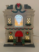 Load image into Gallery viewer, Dept 56- Christmas in the City "The Grand Hotel"
