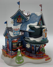 Load image into Gallery viewer, Dept 56- North Pole &quot;Frosty&#39;s Christmas Weather Station&quot;
