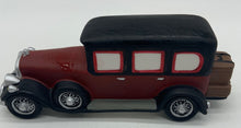 Load image into Gallery viewer, Dept 56- Downton Abbey &quot;Lord Grantham&#39;s Limousine&quot; accessory - no box
