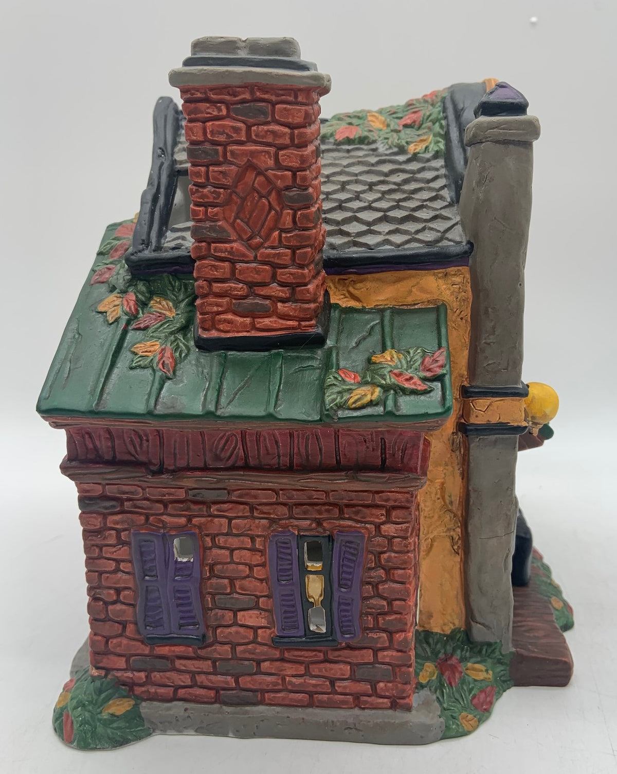 Department 56- SV Halloween "Ouija The Mystifying Oracle"