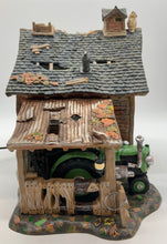 Load image into Gallery viewer, Department 56- SV Halloween "Screech Owl Farm"
