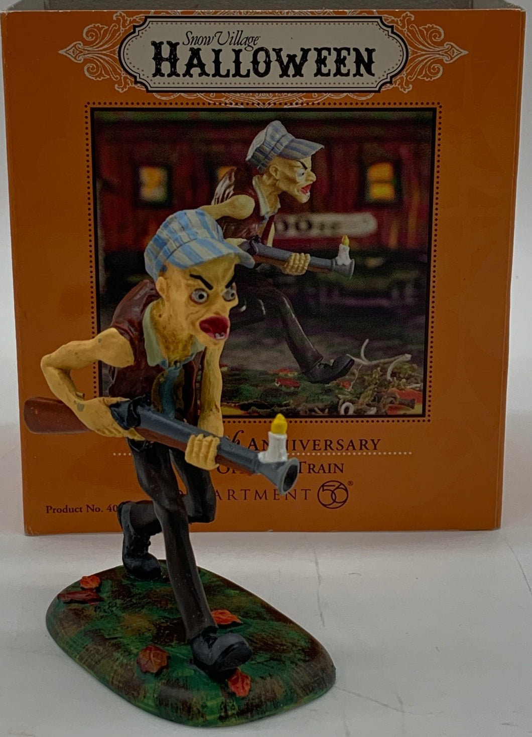 Dept 56- Snow Village Halloween 