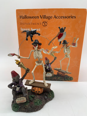 Dept 56- Snow Village Halloween 
