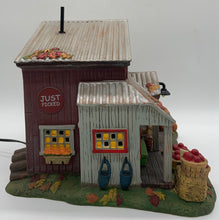 Load image into Gallery viewer, Department 56- Halloween &quot;The Apple Barn&quot;
