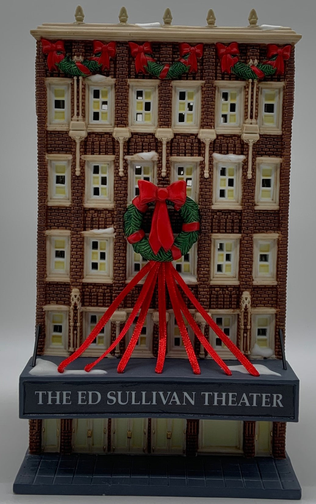 Dept 56 Christmas In The store City Series Ed Sullivan Theater #59233 Light Up 2004