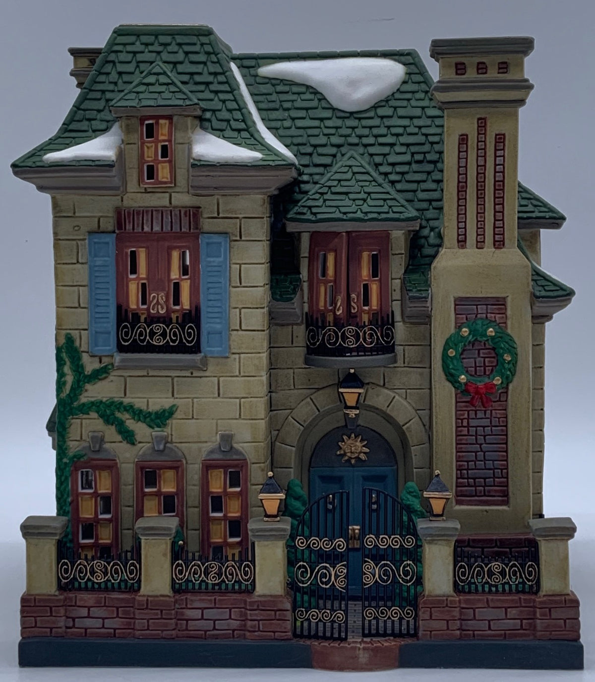 Dept 56- Christmas in the City "Gardengate House"