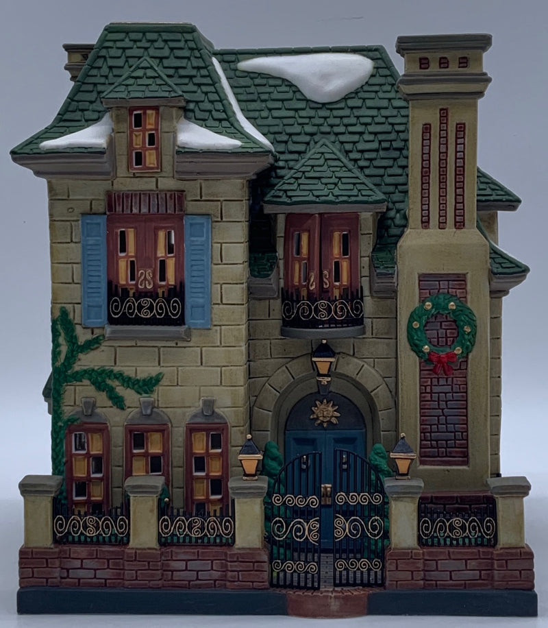 Dept 56- Christmas in the City "Gardengate House"