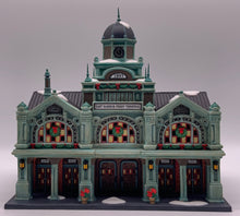 Load image into Gallery viewer, Dept 56- Christmas in the City &quot;East Harbor Ferry Terminal&quot;
