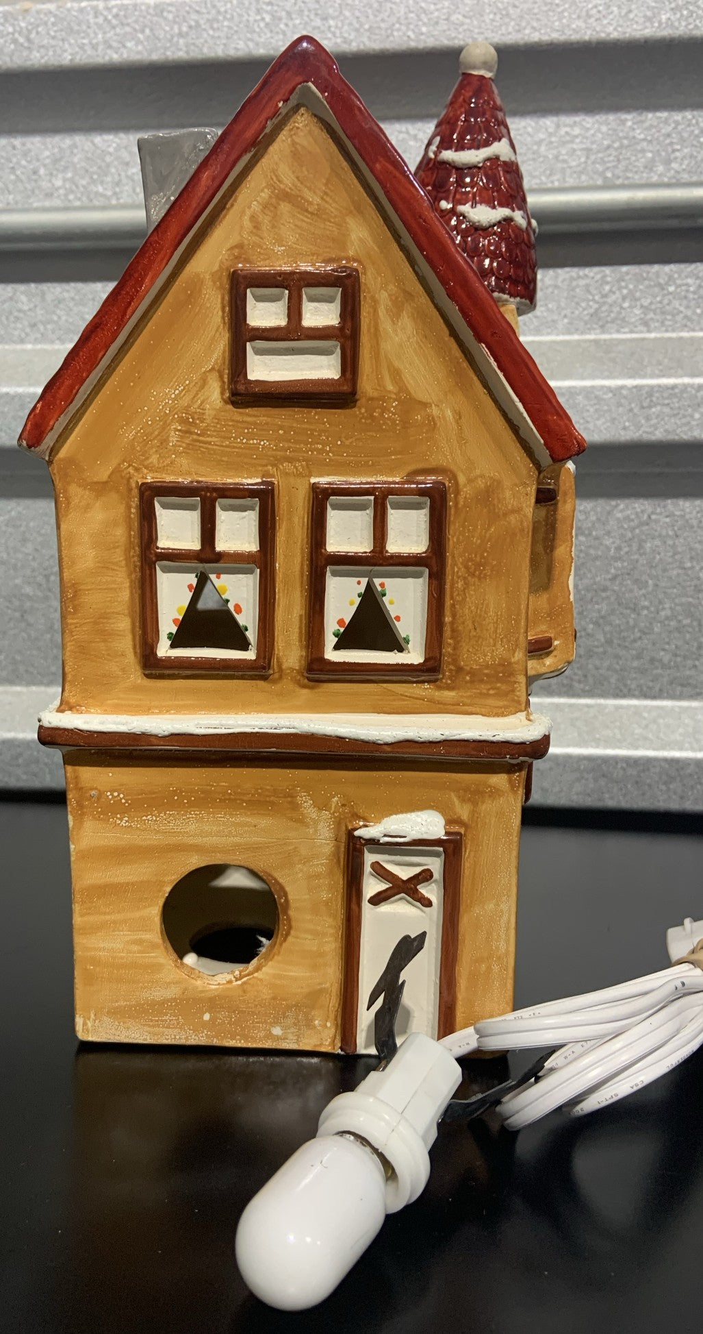 Dept 56- Snow Village "Victorian"
