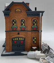 Load image into Gallery viewer, Department 56- Christmas in the City "City Park Carriage House"
