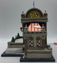 Load image into Gallery viewer, Department 56- Christmas in the City &quot;Christmas at Lakeside Park Pavilion&quot;  
