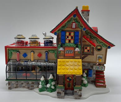 Dept 56- North Pole Village 