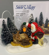 Load image into Gallery viewer, Department 56- Snow Village "Santa Comes to Town 2017" accessory
