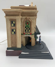 Load image into Gallery viewer, Department 56- Christmas in the City "Union Station"
