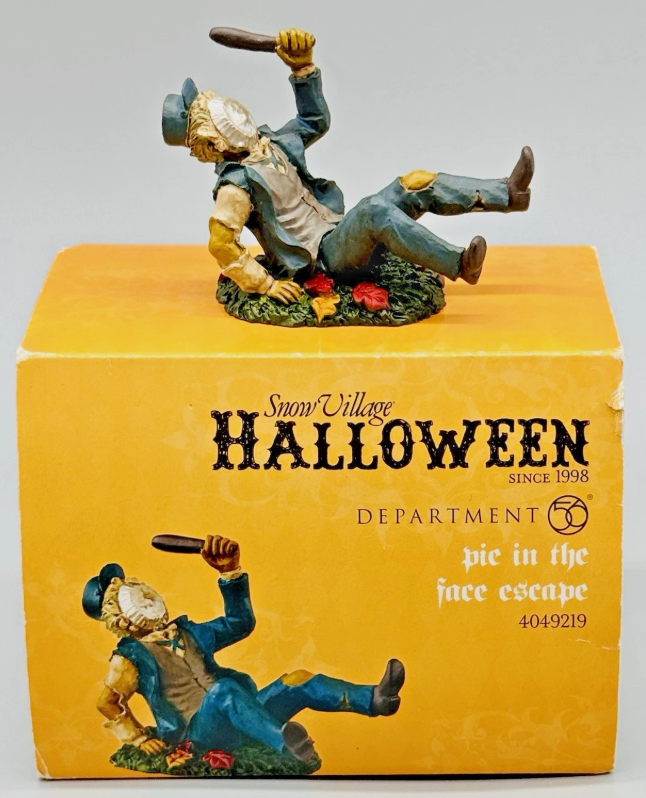 Dept 56- SV Halloween "Pie in the Face Escape" 