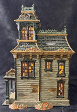 Load image into Gallery viewer, Retired Dept 56- SV Halloween "Mordecai Mansion"
