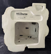 Load image into Gallery viewer, Department 56- SV Halloween "Mordecai Mansion"
